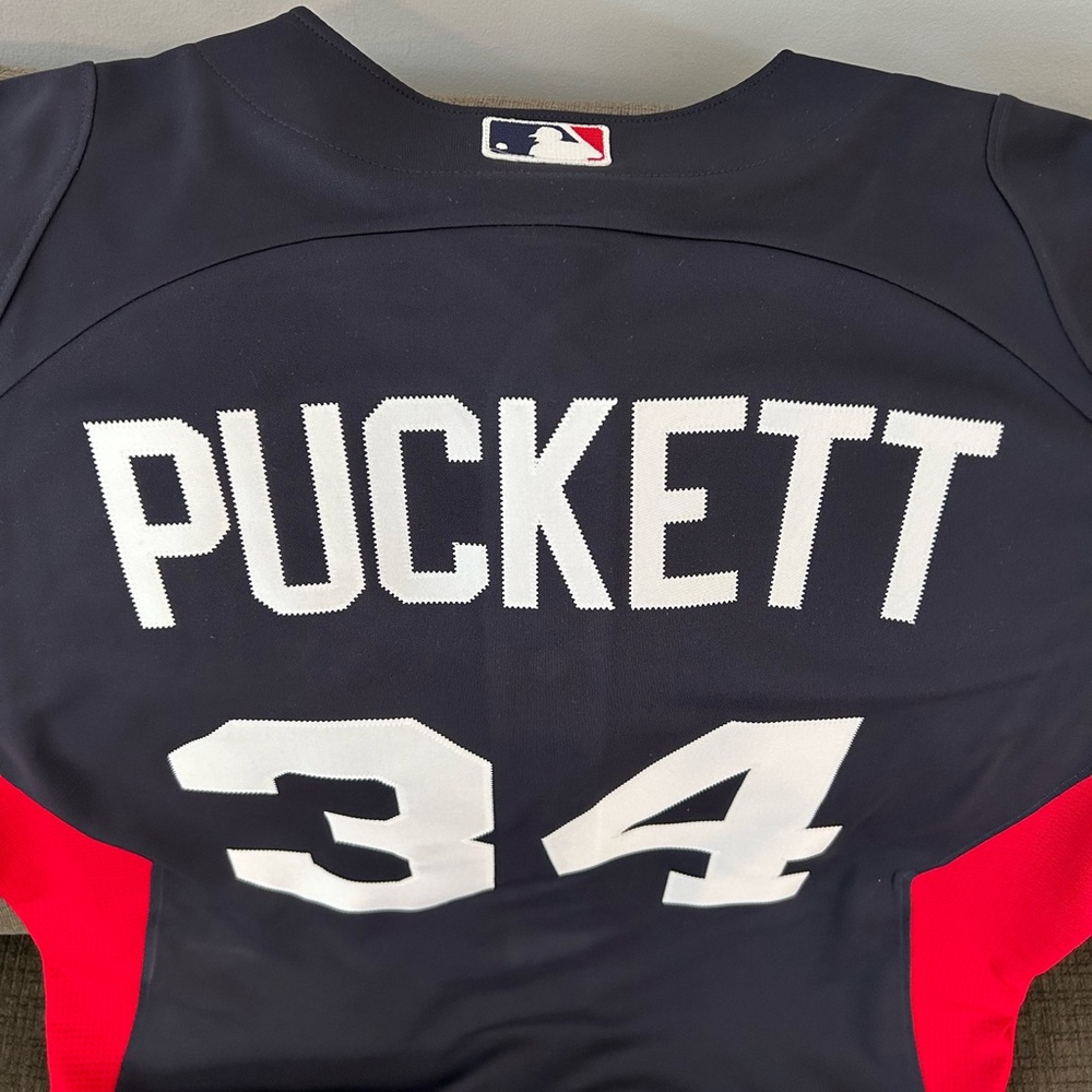 Majestic Vintage Minnesota Twins Kirby Puckett Jersey MLB Baseball Men’s Sz: M - Picture 6 of 6